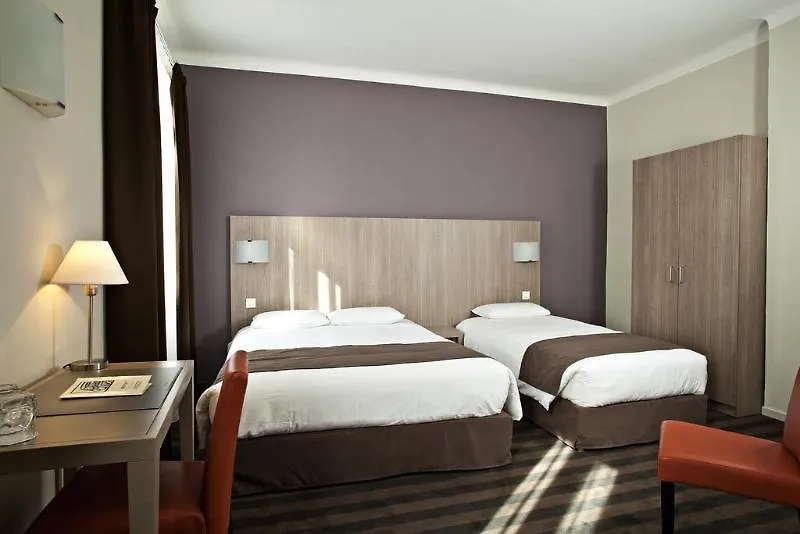 Hôtel Le Bristol Avignon 4*,  Frankrijk